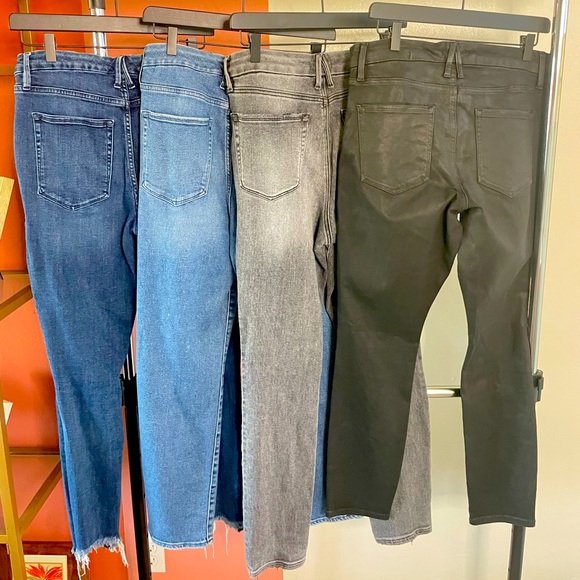 Size 14 Good American Jeans Bundle - Picture 1 of 4